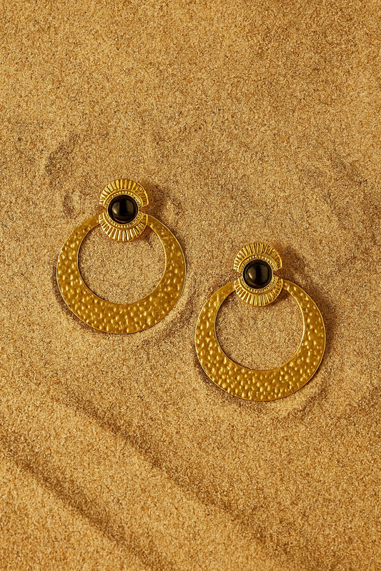 Boucles d’oreille Voile des Abysses – Onyx Noir & Cercle Doré