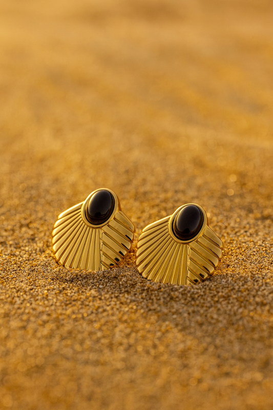 Boucles Oracles Noirs – Coquillage & Onyx Noir