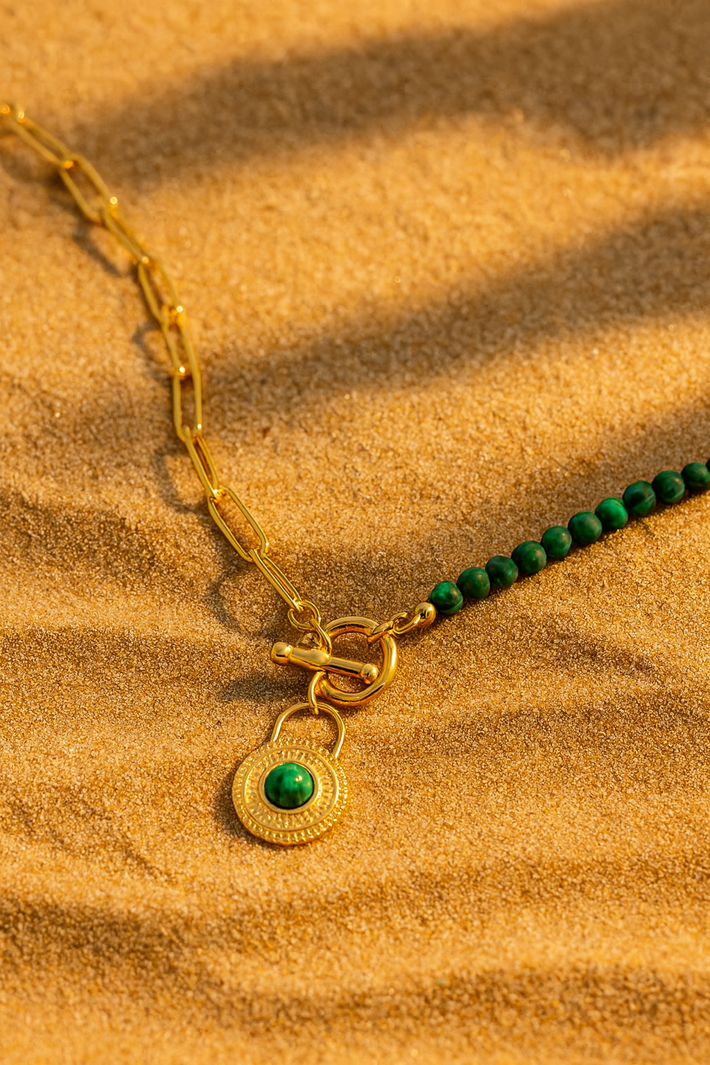 the Chrysalis Éternelle Necklace